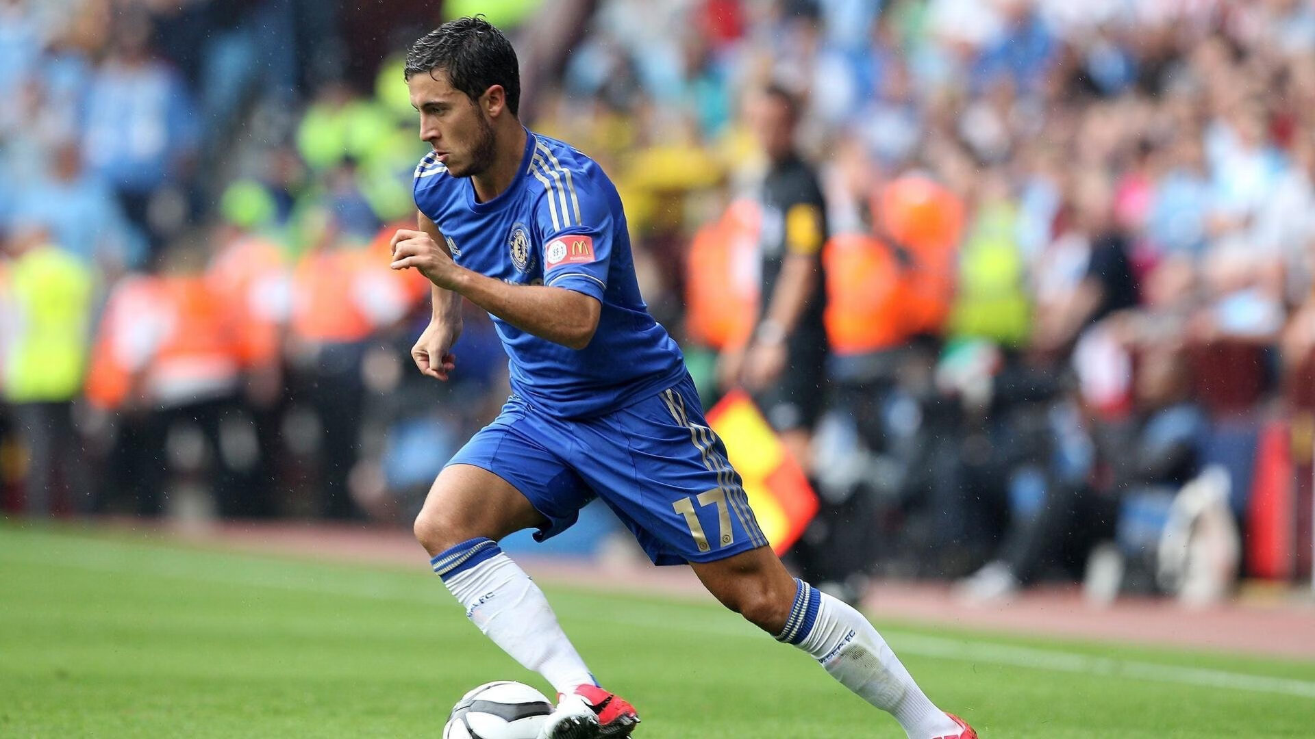 开云体育网址-车手转会频繁，战局瞬息万变，车手lec